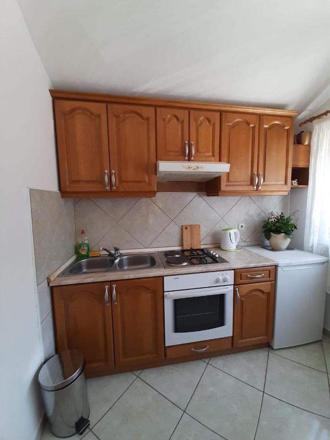 Apartments Ivanka Starigrad Paklenica Luaran gambar