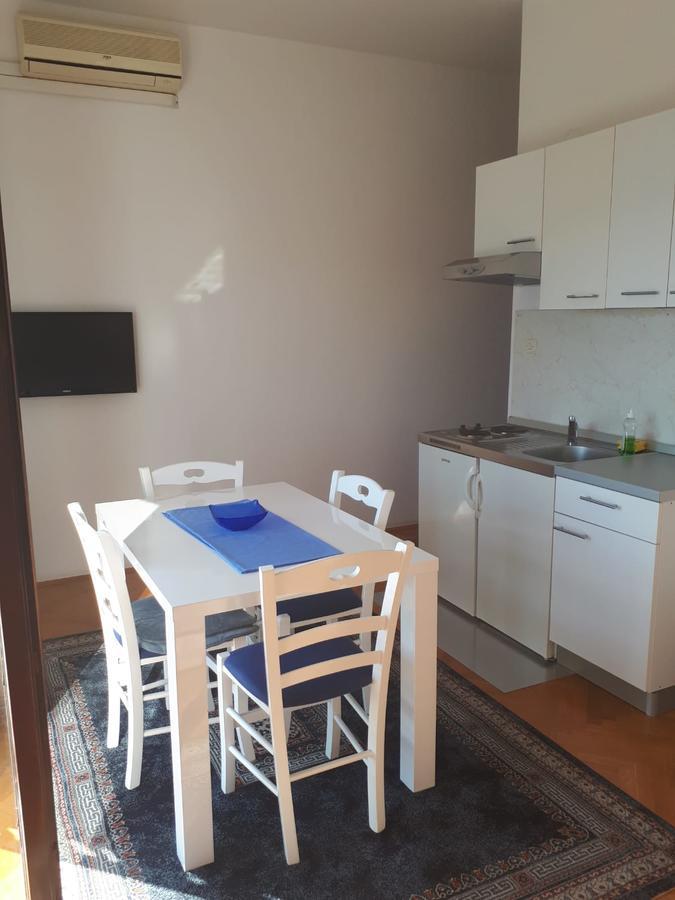 Apartments Ivanka Starigrad Paklenica Luaran gambar